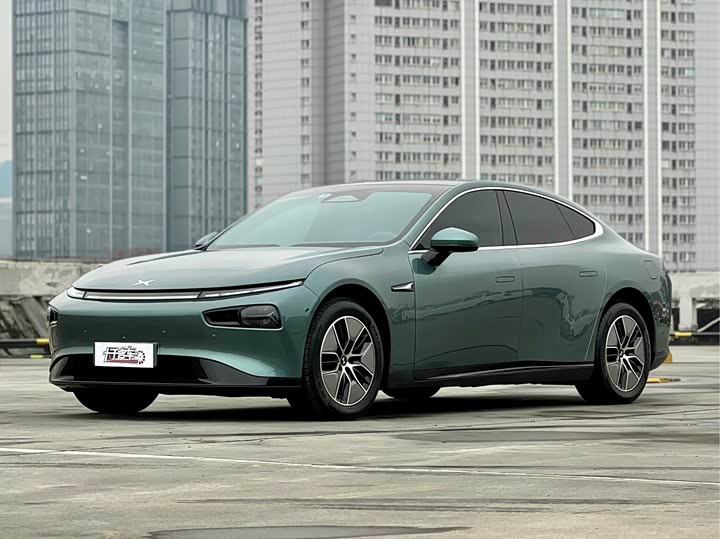 Фото 1 - XPeng P7