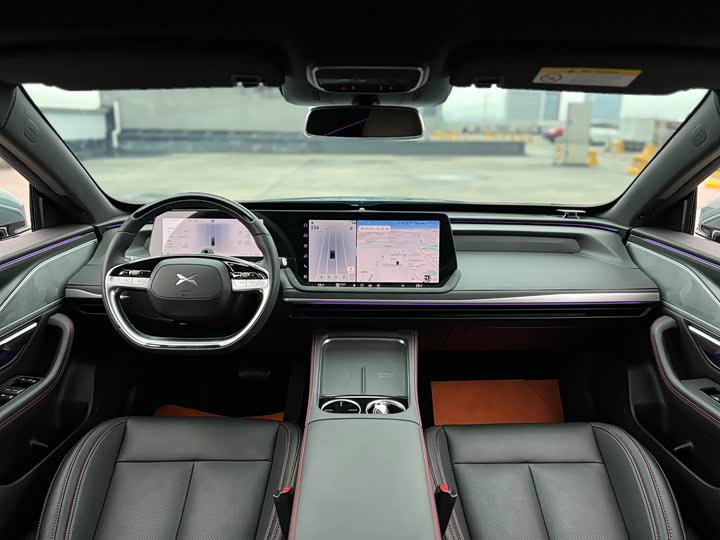 Фото 8 - XPeng P7