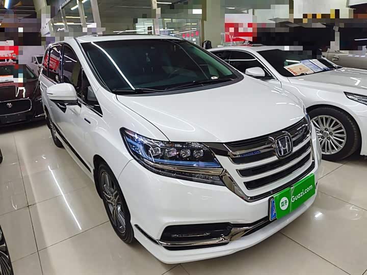 Фото 4 - Honda Elysion