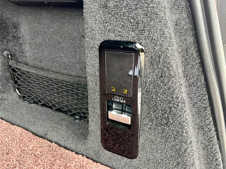 Фото 5 - Land Rover Range Rover Sport