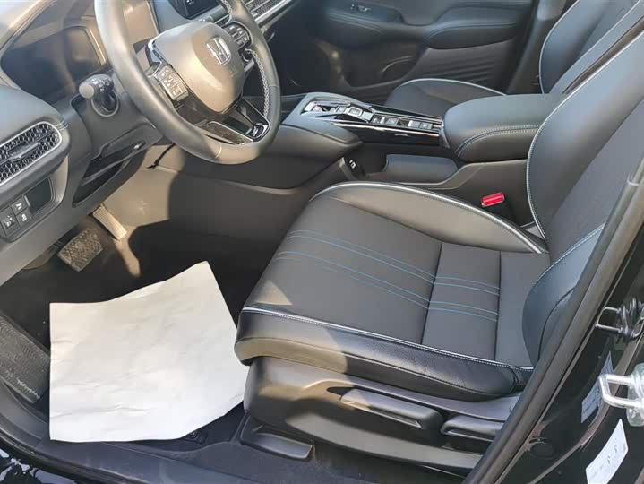 Фото 9 - Honda HR-V