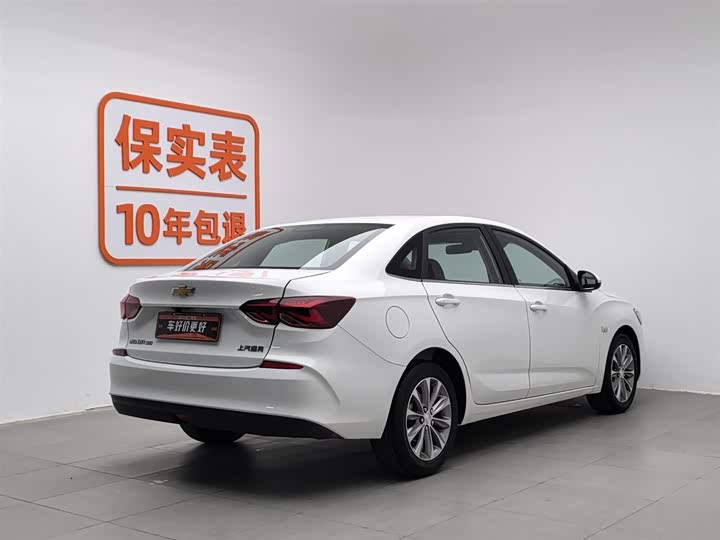 Фото 2 - Chevrolet Monza