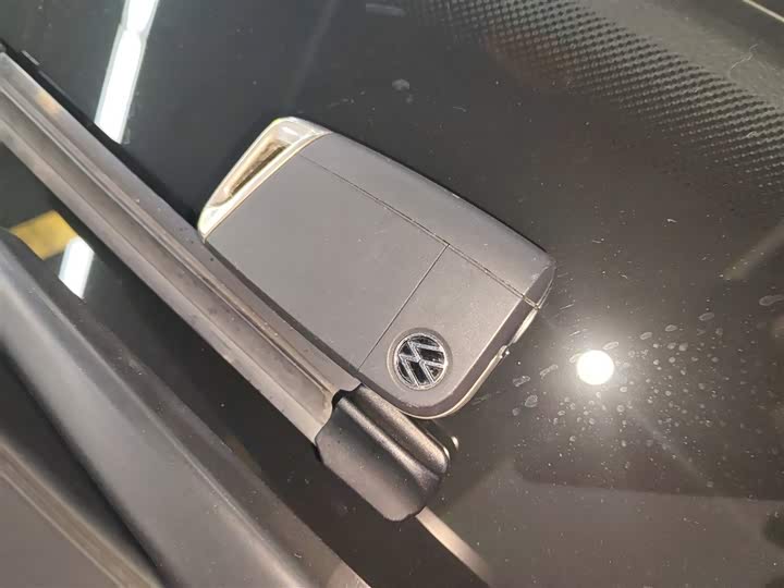 Фото 9 - Volkswagen Lavida