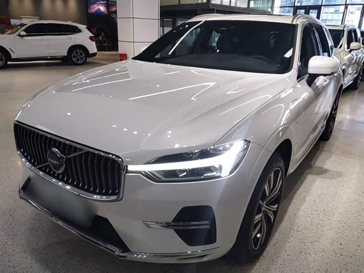 Фото 2 - Volvo XC60 Hybrid