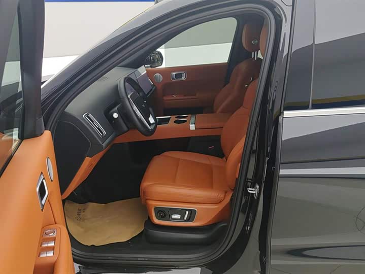 Фото 9 - LiXiang L9