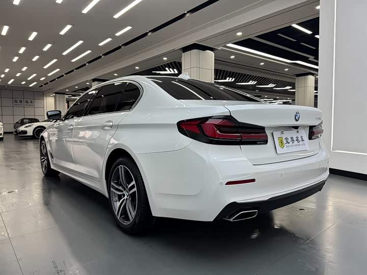 Фото 4 - BMW 5 Series