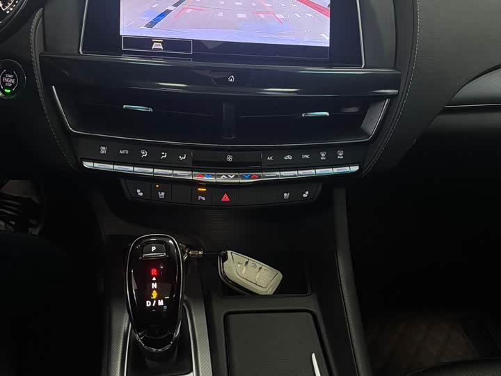 Фото 9 - Cadillac CT5