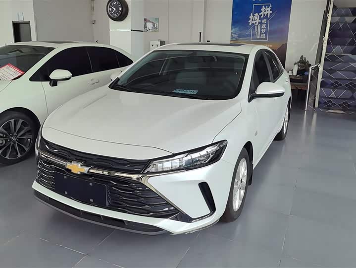 Фото 1 - Chevrolet Monza