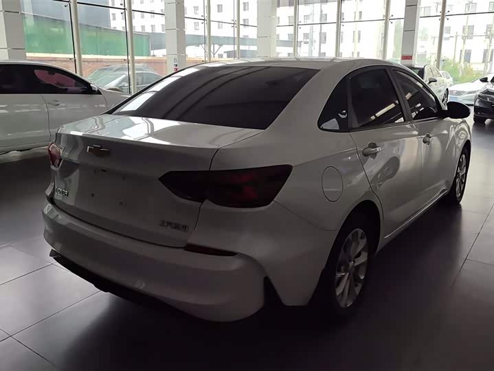 Фото 3 - Chevrolet Monza