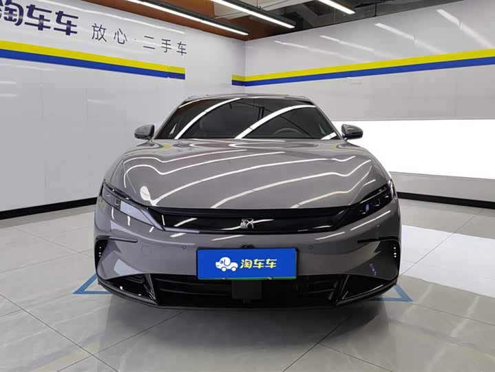 Фото 2 - BYD Han