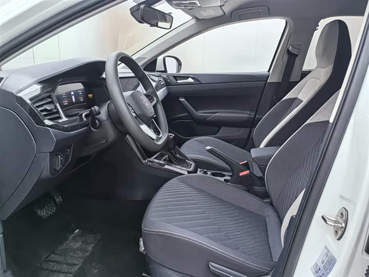 Фото 7 - Volkswagen Lavida