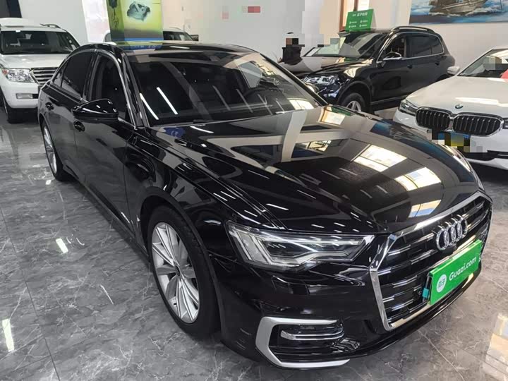 Фото 4 - Audi A6L