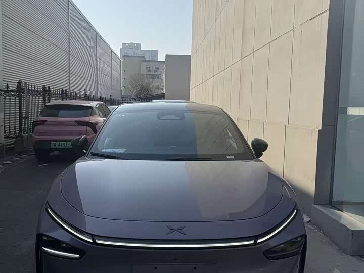Фото 1 - XPeng F57