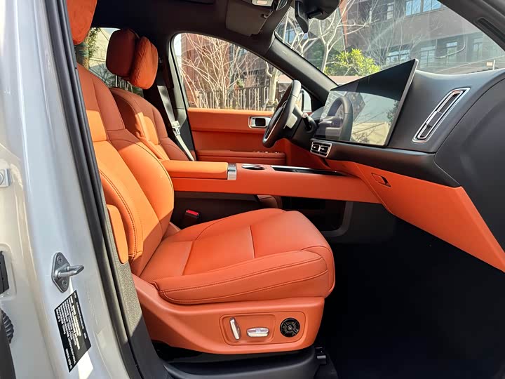 Фото 5 - LiXiang L6