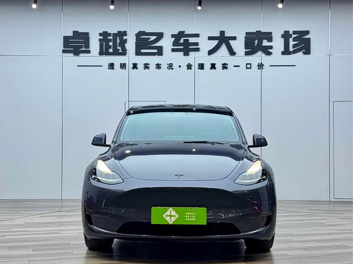 Фото 2 - Tesla Model Y