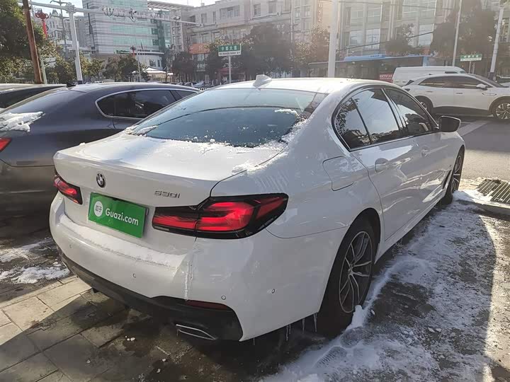 Фото 6 - BMW 5 Series