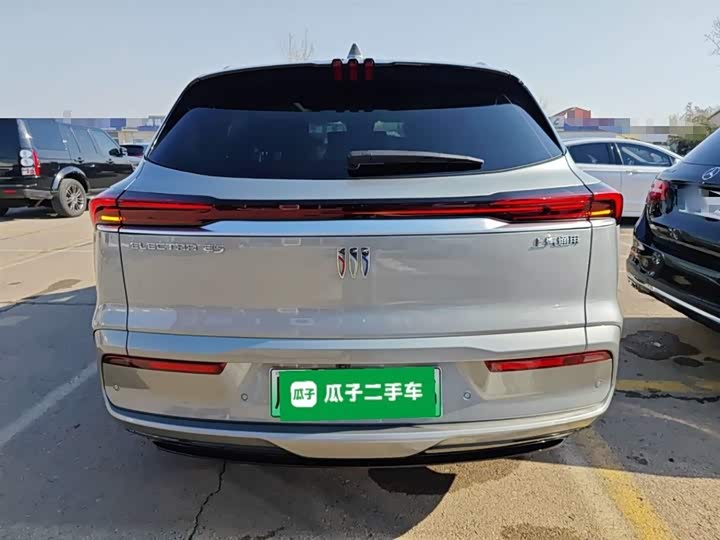 Фото 6 - Buick Electra E5