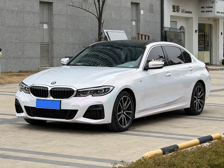 Фото 1 - BMW 3 Series