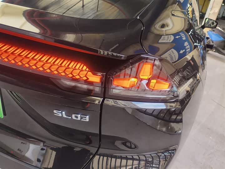 Фото 8 - Changan Deepal SL03