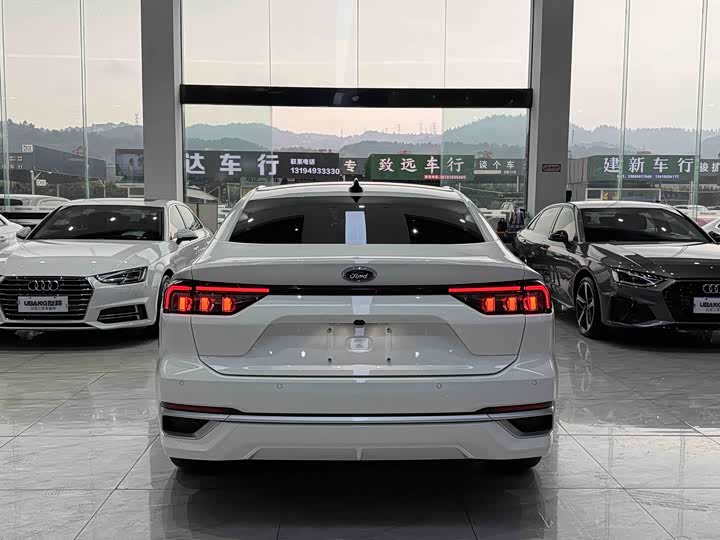 Фото 5 - Ford Mondeo