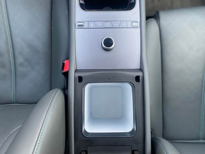 Фото 8 - BYD Yuan Plus