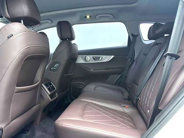 Фото 6 - Chery Tiggo 8 Pro