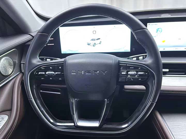 Фото 9 - Chery Tiggo 8 Pro