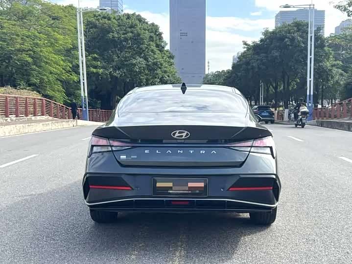 Фото 8 - Hyundai Elantra N line