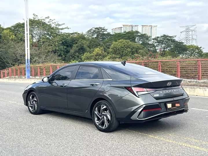 Фото 9 - Hyundai Elantra N line