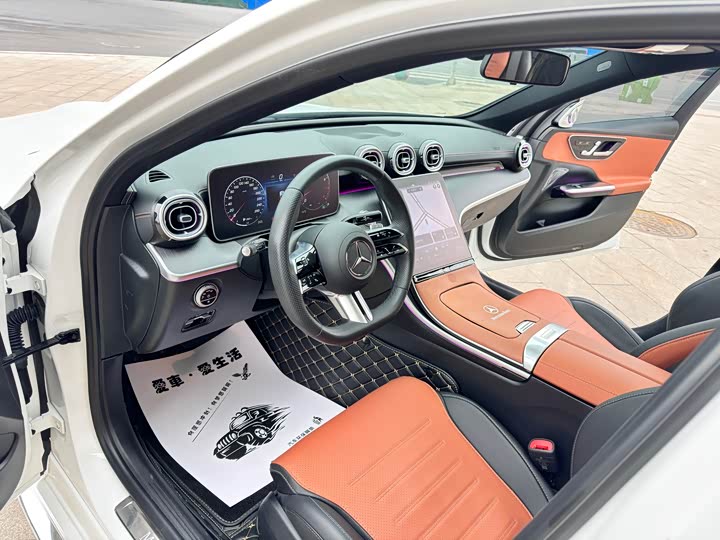 Фото 4 - Mercedes-Benz C-Class