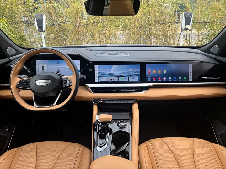 Фото 9 - Geely Monjaro L Hybrid