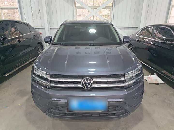 Фото 3 - Volkswagen Tharu