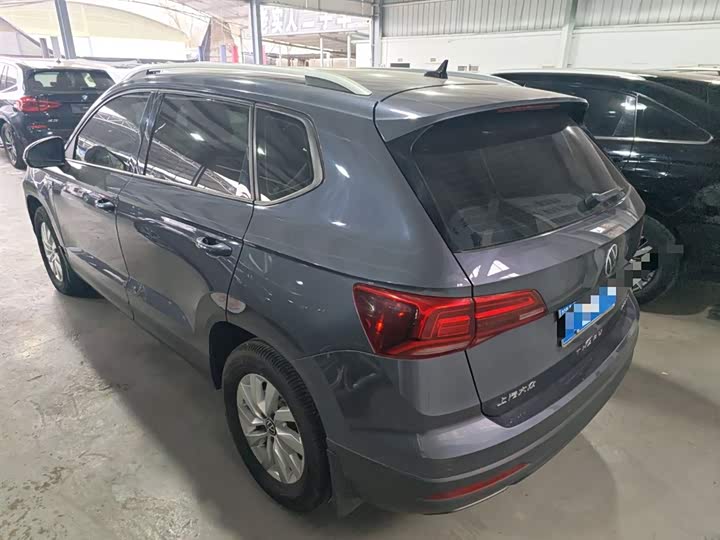 Фото 5 - Volkswagen Tharu