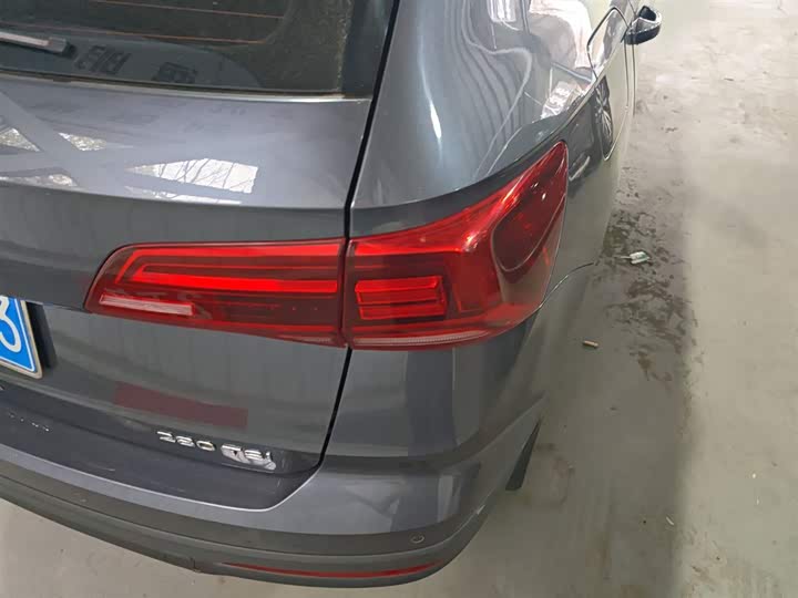 Фото 8 - Volkswagen Tharu