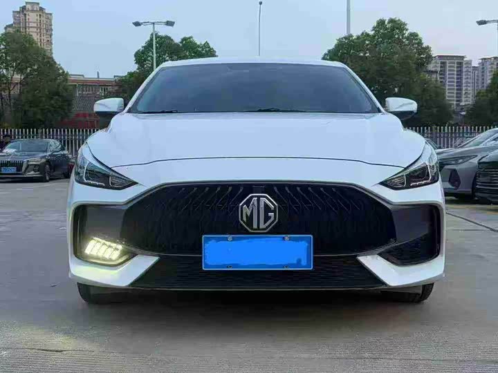 Фото 2 - MG Motor 5