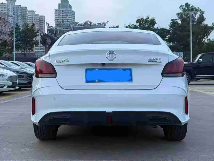 Фото 8 - MG Motor 5