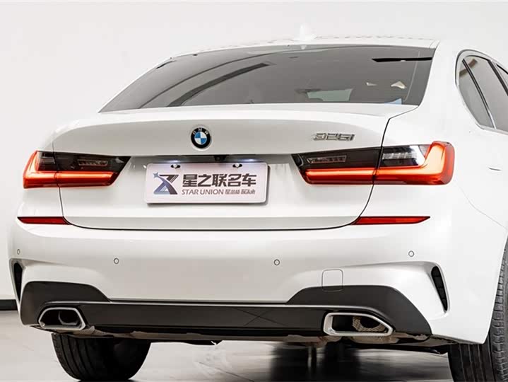 Фото 8 - BMW 3 Series