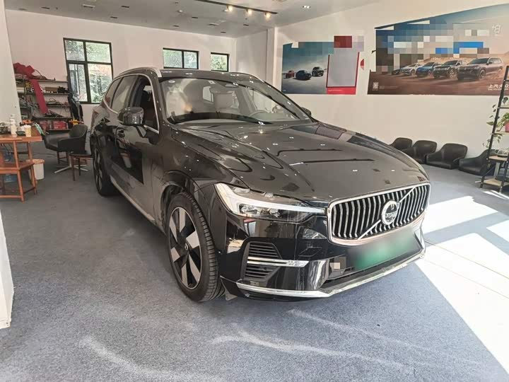 Фото 4 - Volvo XC60 Hybrid