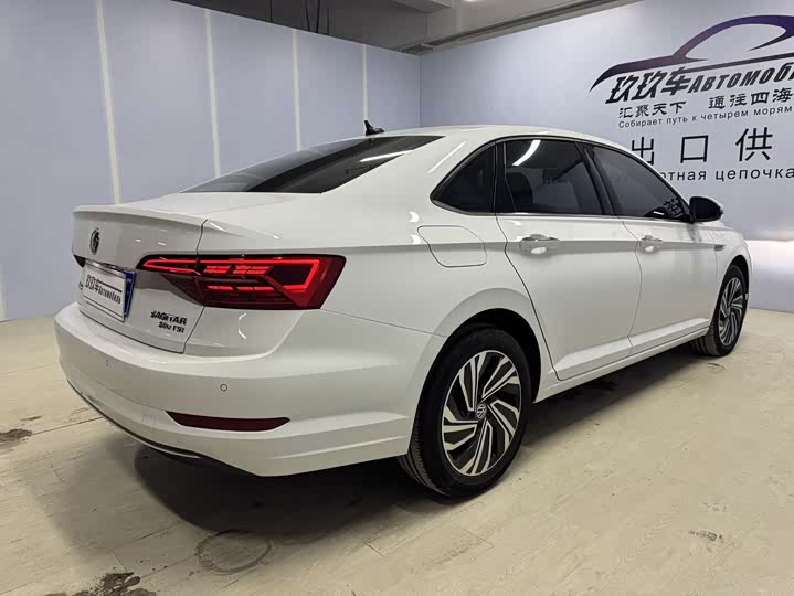 Фото 4 - Volkswagen Sagitar L