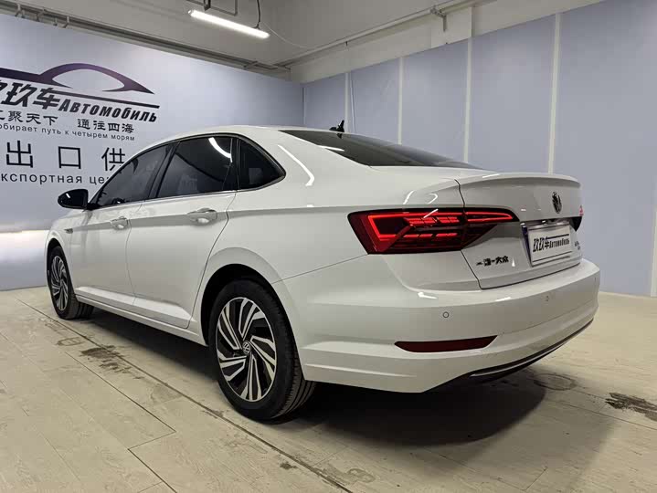 Фото 6 - Volkswagen Sagitar L