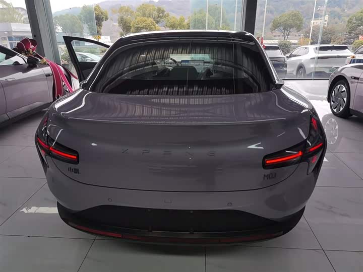 Фото 6 - XPeng Mona M03