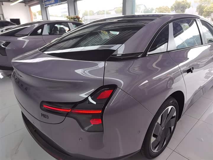 Фото 7 - XPeng Mona M03