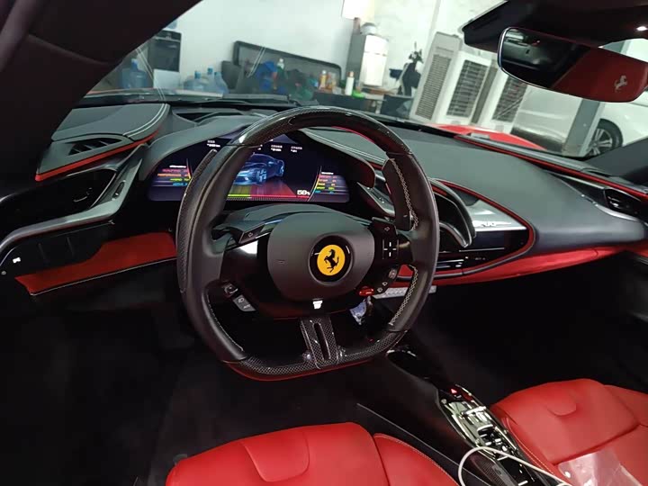 Фото 2 - Ferrari SF90