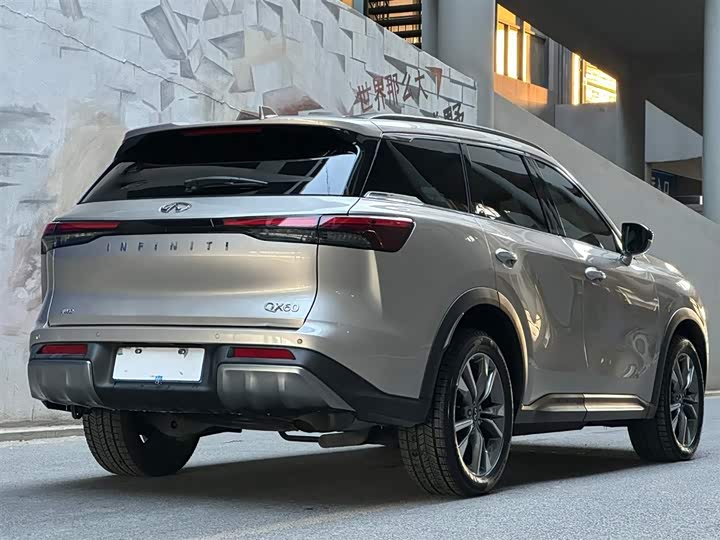 Фото 4 - Infiniti QX60