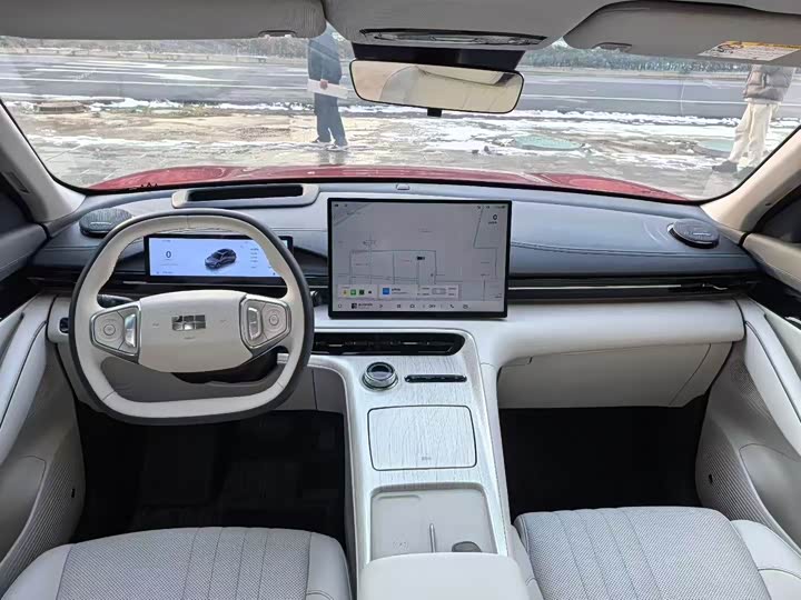 Фото 4 - Geely Galaxy E5