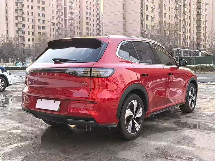 Фото 7 - Geely Galaxy E5