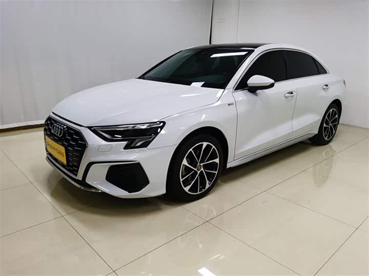 Фото 1 - Audi A3