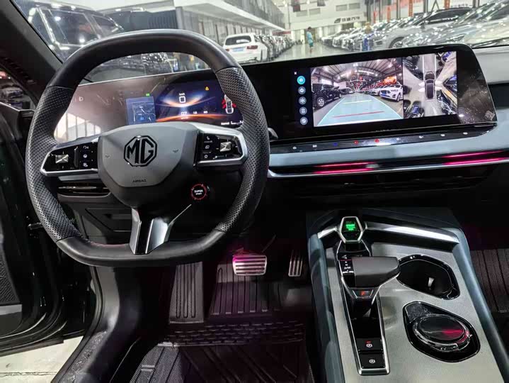 Фото 4 - MG Motor 7