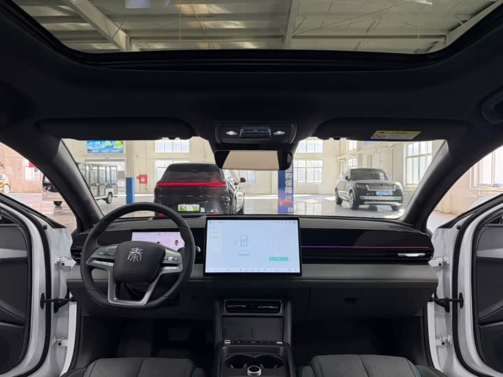 Фото 9 - BYD Qin L