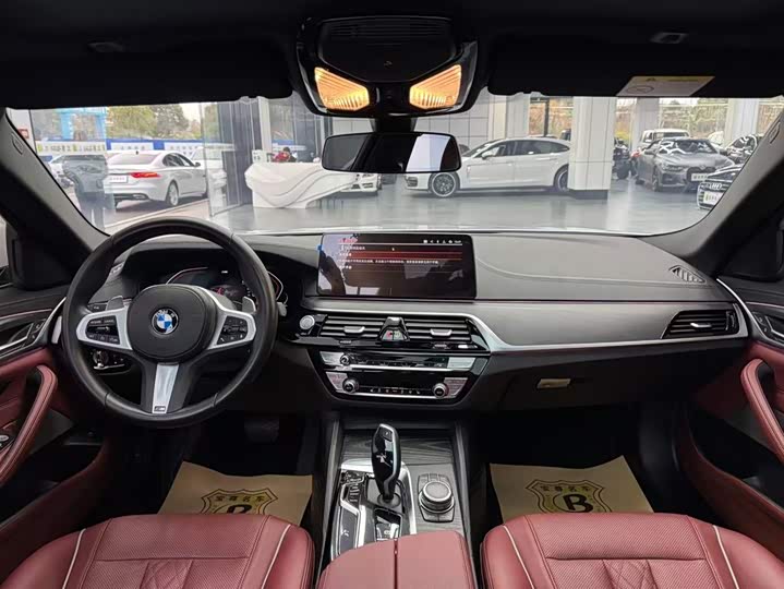 Фото 8 - BMW 5 Series